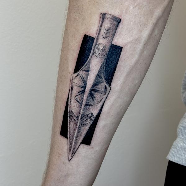 Blackwork Tattoo Slavic Spear Head