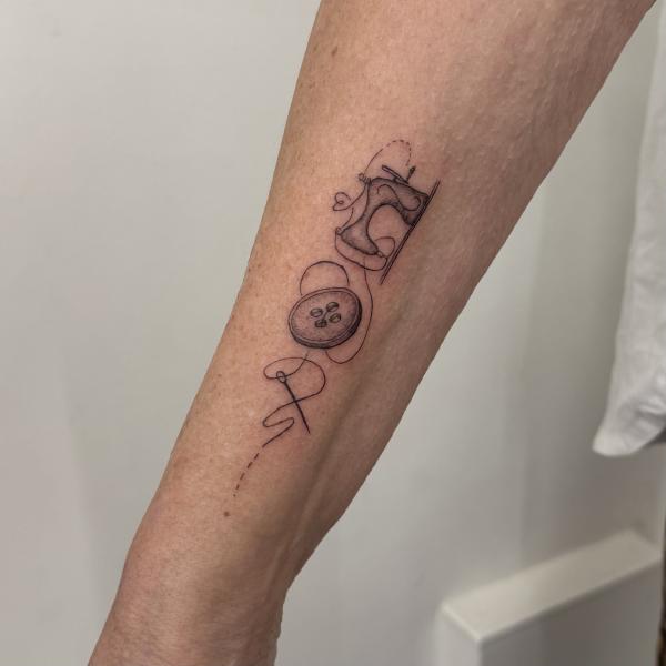 Fineline Sowing Tattoo