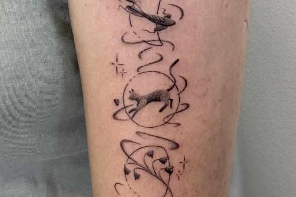 Fineline Tattoo Moonpositions with personal subjects