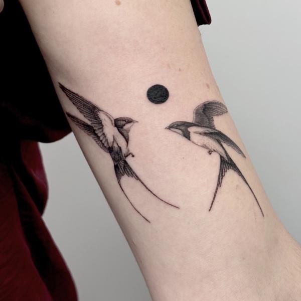 Microrealism Tattoo Swallows