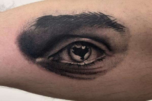 Realistic eye with basque country