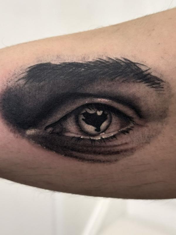 Realistic eye with basque country