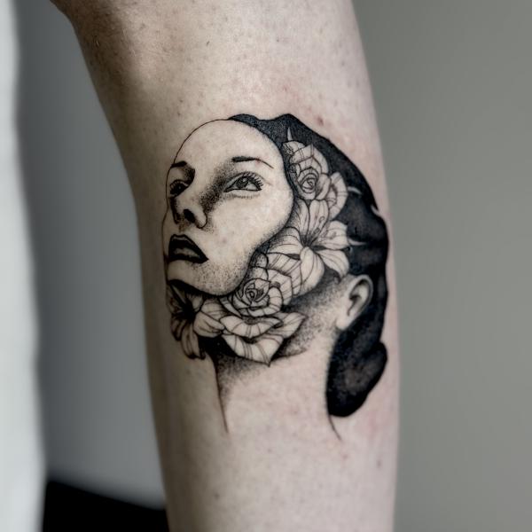 Surrealism Tattoo Floral Minds