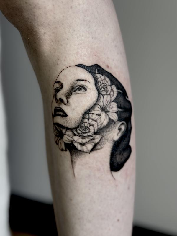 Surrealism Tattoo Floral Minds