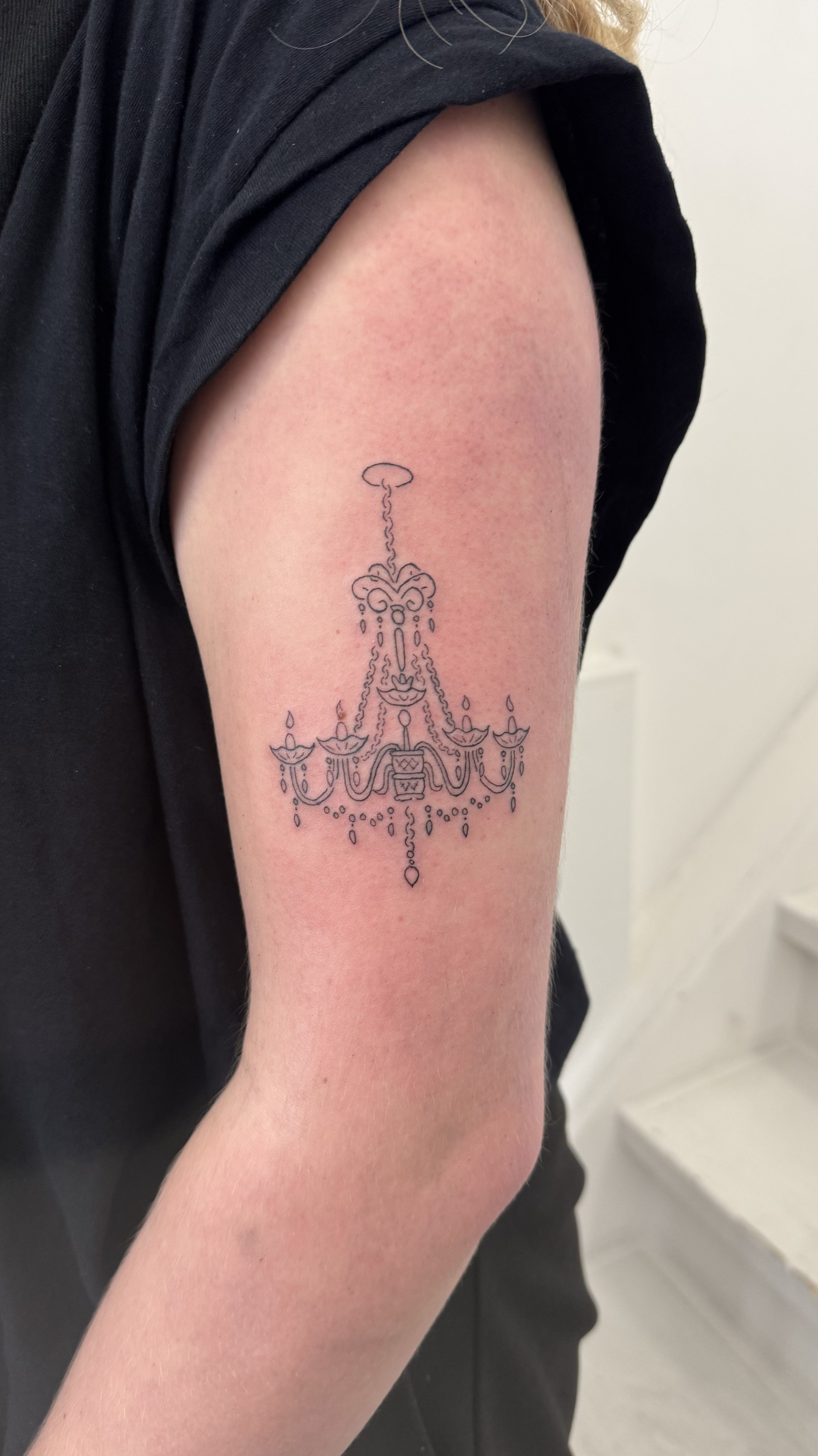 Fineline Chandelier Tattoo