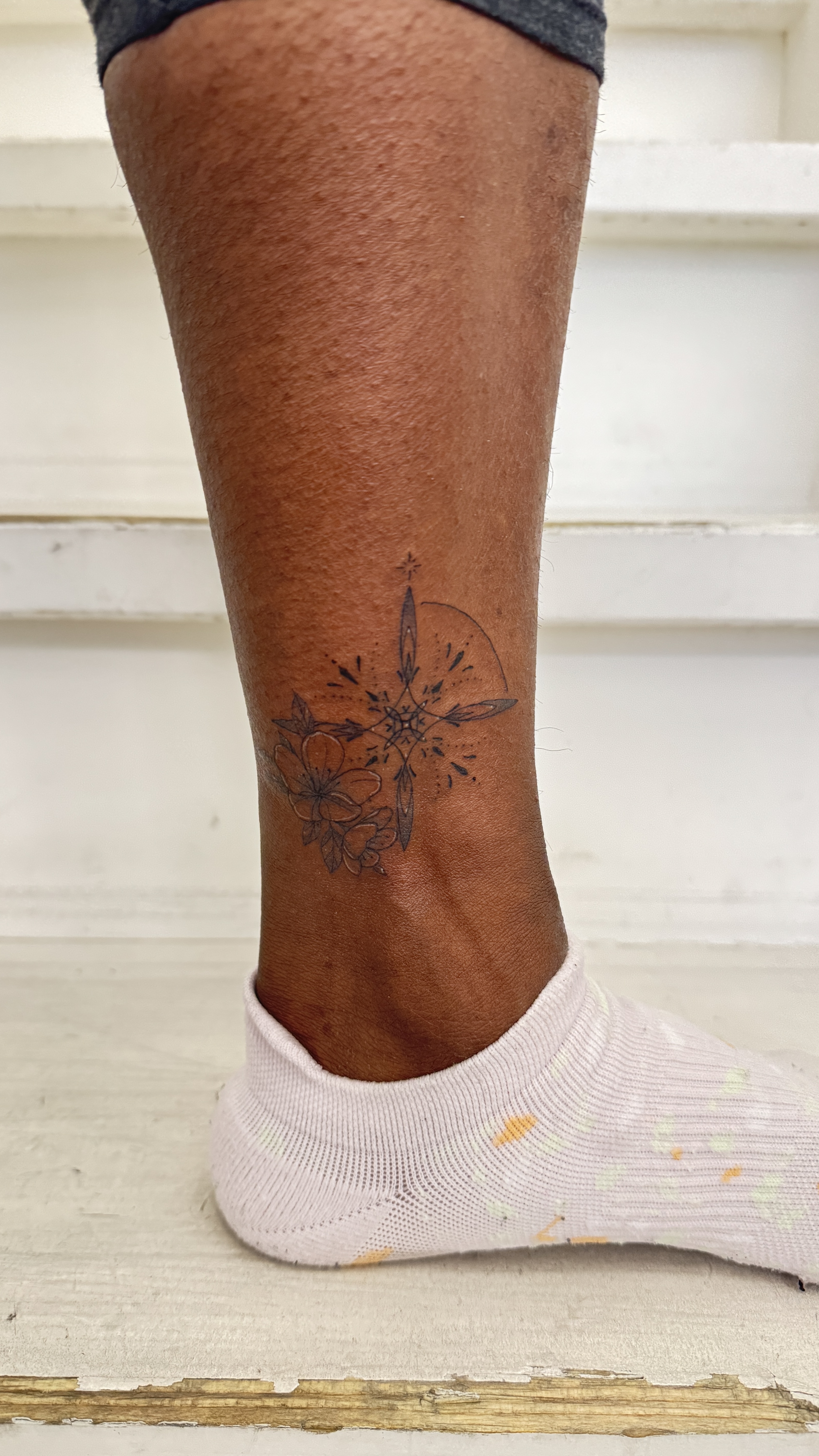 Fineline Compass Tattoo
