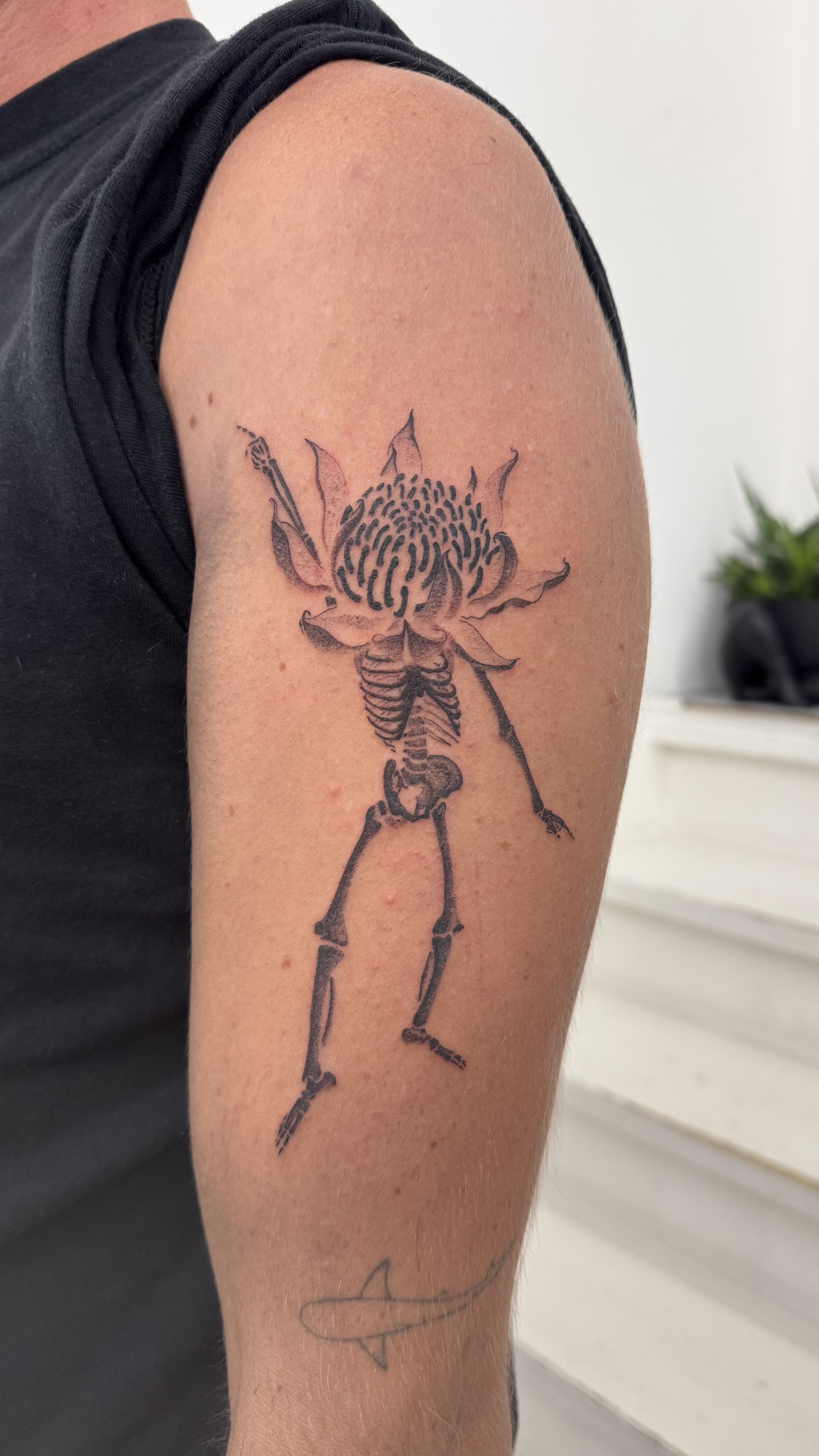 Disco Fever Skelly Flowerhead with Amanita flower